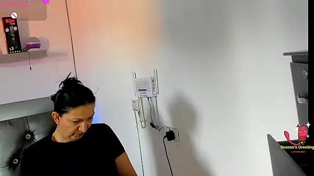 Snapshot of Angelblue_ chatting on 12.14.25 Angelblue online show from 12.14.25