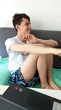 Snapshot of Norehg chatting on 02.09.25 Norehg online show from 02.09.25