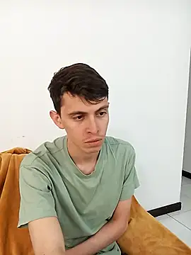 Snapshot of Norehg chatting on 02.15.25 Norehg online show from 02.15.25