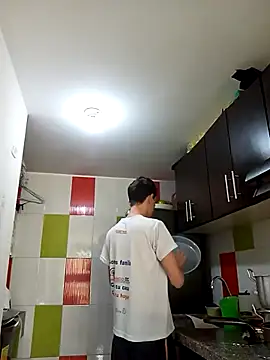 Snapshot of Norehg chatting on 02.16.25 Norehg online show from 02.16.25