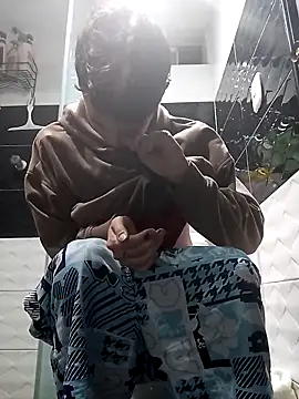 Snapshot of Norehg chatting on 02.23.25 Norehg online show from 02.23.25