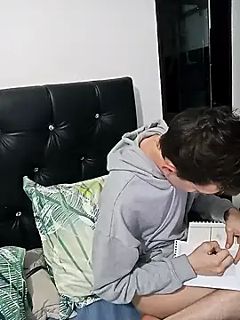 Snapshot of Norehg chatting on 03.01.25 Norehg online show from 03.01.25