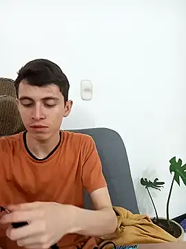 Snapshot of Norehg chatting on 03.06.25 Norehg online show from 03.06.25