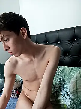 Snapshot of Norehg chatting on 03.06.25 Norehg online show from 03.06.25