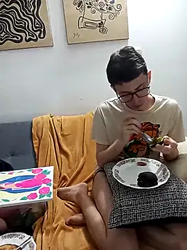 Snapshot of Norehg chatting on 03.22.25 Norehg online show from 03.22.25