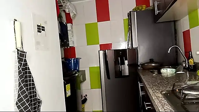 Snapshot of Norehg chatting on 09.30.25 Norehg online show from 09.30.25