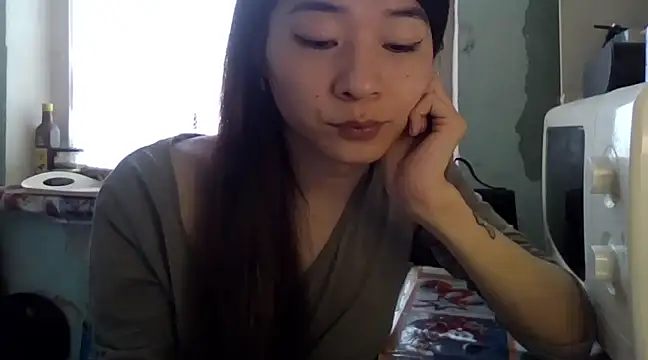 CarlyJoy online show from 03.01.25