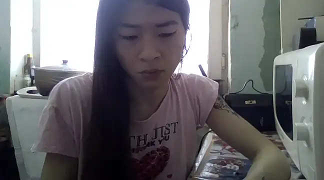 CarlyJoy online show from 03.19.25