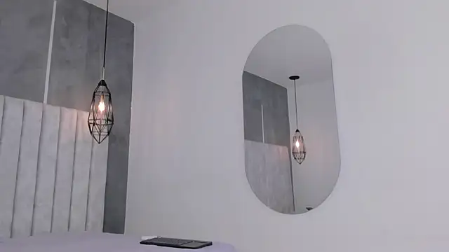 Snapshot of chloe_d chatting on 02.26.25 chloe d online show from 02.26.25