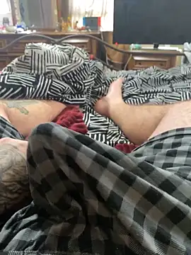 Snapshot of daddddddddyyyy chatting on 02.18.25 daddddddddyyyy online show from 02.18.25