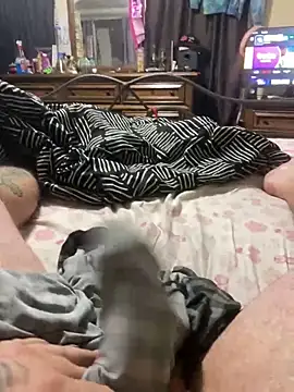 Snapshot of daddddddddyyyy chatting on 11.08.25 daddddddddyyyy online show from 11.08.25