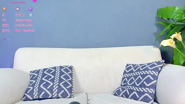 Snapshot of sofiaa_ebony chatting on 10.11.25 sofiaa ebony online show from 10.11.25