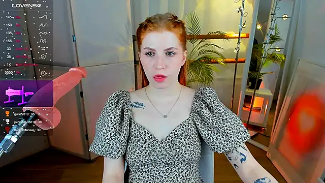 Snapshot of Mira__Blush chatting on 01.17.25 Mira Blush online show from 01.17.25