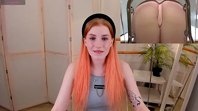 Snapshot of Mira__Blush chatting on 02.11.25 Mira Blush online show from 02.11.25