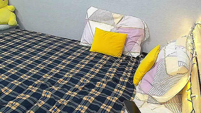 KathrineBerry online show from 02.12.25