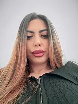 Snapshot of Flower_Pow3r chatting on 03.22.25 Flower Pow3r online show from 03.22.25