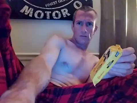 CuddlyFloat88 online show from 03.12.26