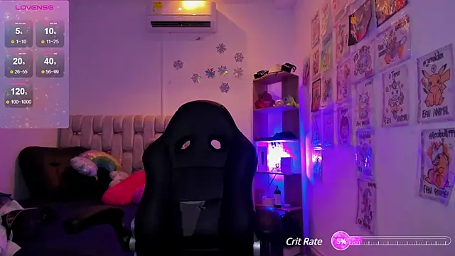 Snapshot of Gorgeous_Team chatting on 02.26.25 Gorgeous Team online show from 02.26.25