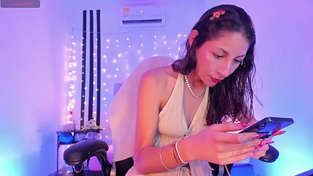 Snapshot of Gorgeous_Team chatting on 02.28.26 Gorgeous Team online show from 02.28.26