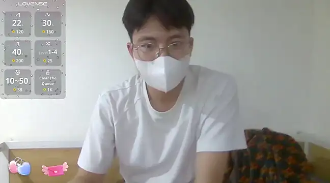 Gwencloudy online show from 03.05.25