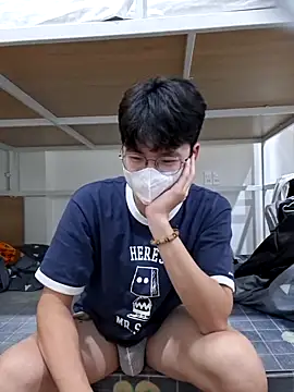 Gwencloudy online show from 06.04.26