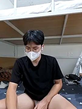 Gwencloudy online show from 07.15.26