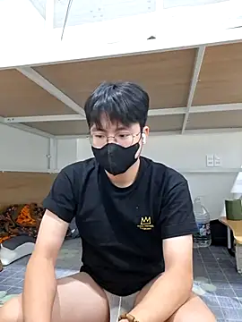 Gwencloudy online show from 07.19.26