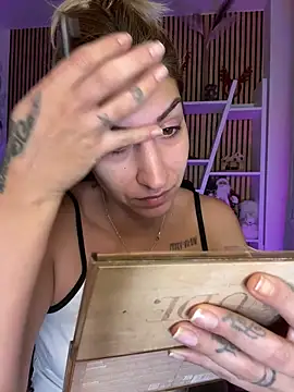 sofiah  online show from 01.07.26