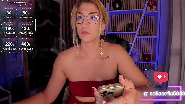 sofiah  online show from 04.14.26