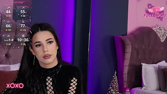 LaraKent online show from 12.17.25