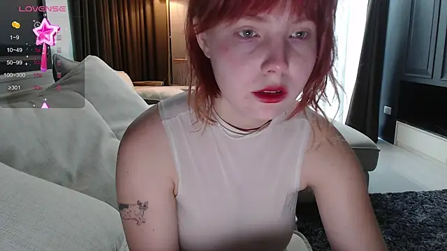 RubyLynxx online show from 12.17.25