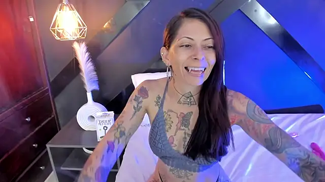 dark gotica online show from 02.26.25