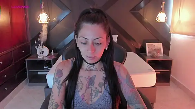 dark gotica online show from 10.09.25