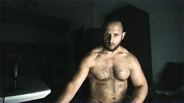 Hugealphabeast online show from 08.03.26