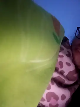 Snapshot of bruna_safadinhaa chatting on 03.07.26 bruna safadinhaa online show from 03.07.26