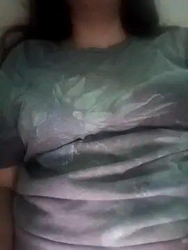 Snapshot of bruna_safadinhaa chatting on 04.24.26 bruna safadinhaa online show from 04.24.26