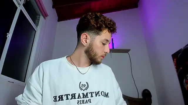 Juan Castano online show from 10.29.25