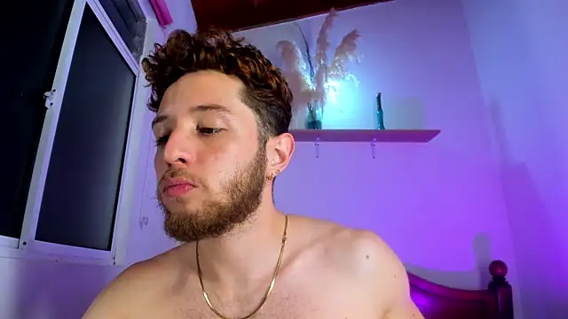 Juan Castano online show from 11.18.25