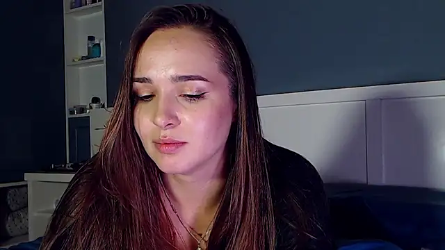 Snapshot of MeIisaLove chatting on 12.05.24 MeIisaLove online show from 12.05.24