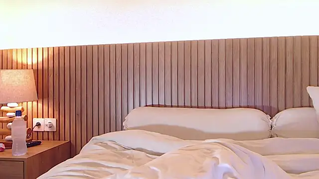 Snapshot of MeIisaLove chatting on 12.30.24 MeIisaLove online show from 12.30.24