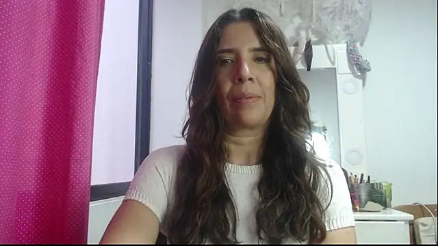 Victoria meester online show from 01.29.25