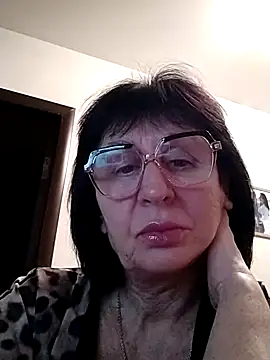 AlbinaXPretty online show from 01.25.25