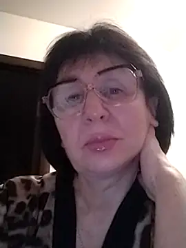 AlbinaXPretty online show from 03.21.25