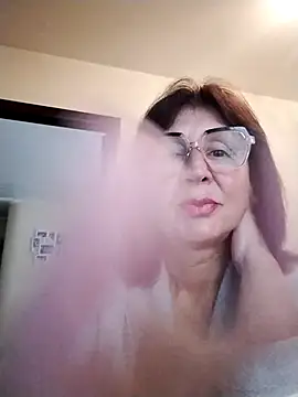 AlbinaXPretty online show from 09.25.25