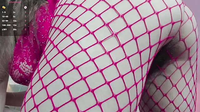 Snapshot of dolly_zoe chatting on 02.25.25 dolly zoe online show from 02.25.25