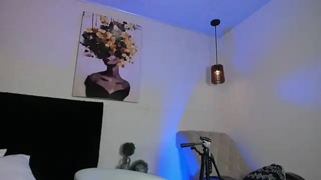 Snapshot of dolly_zoe chatting on 02.07.26 dolly zoe online show from 02.07.26