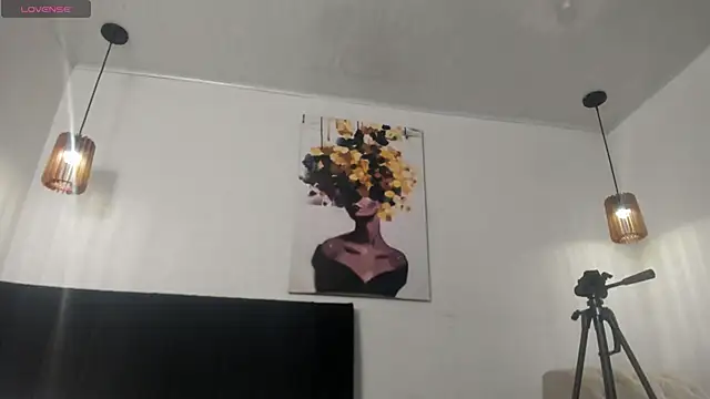 Snapshot of dolly_zoe chatting on 02.17.26 dolly zoe online show from 02.17.26