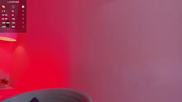 Snapshot of dolly_zoe chatting on 02.20.26 dolly zoe online show from 02.20.26