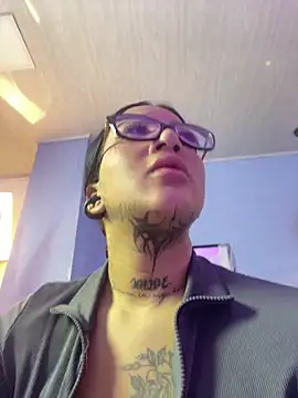 ayshel   online show from 10.22.25