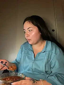 xocrybaby online show from 01.05.25